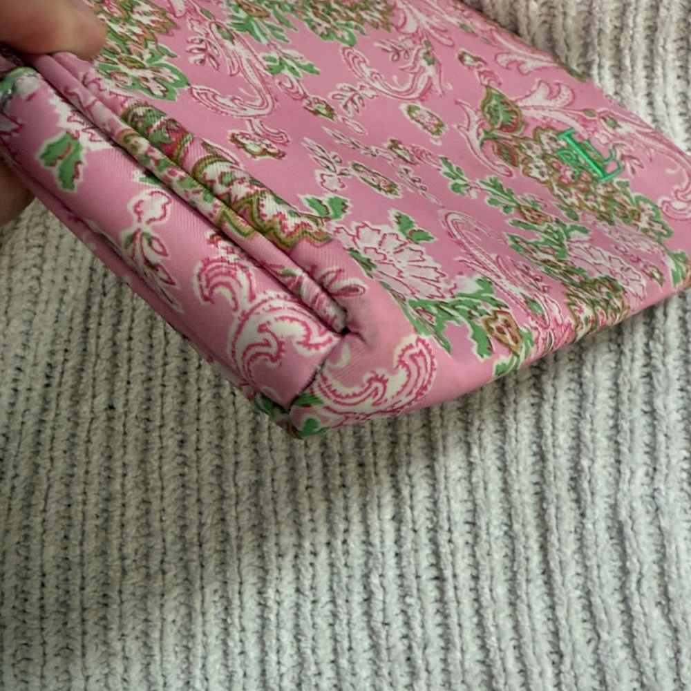 Lauren Ralph Lauren Floral Cosmetic Bag - Picture 6 of 14